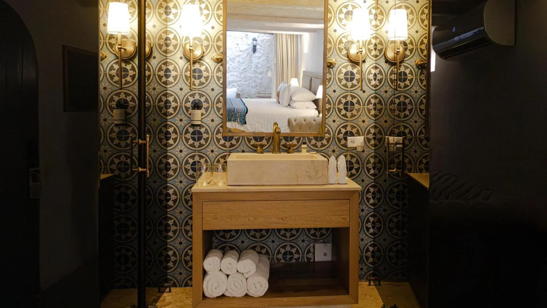 Hotel Casa La Factoria By Faranda Boutique, A Member Of Radisson Individuals Cartagena 5*,